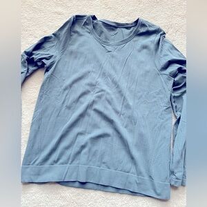 Athleta Women In Motion seamless top
